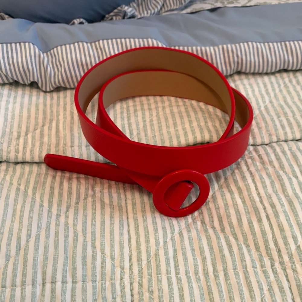 Chic Red Women's Belt